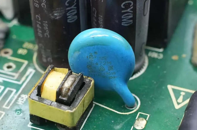 Y貼片電容 Y貼片電容