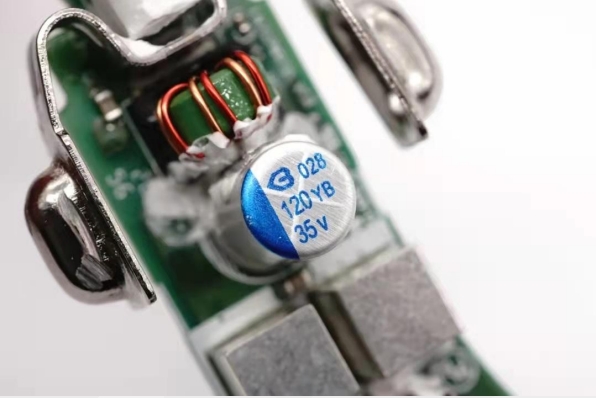 車載充電器領域 車載充電器領域