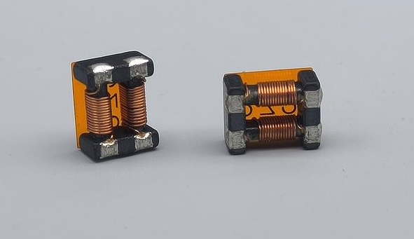 貼片共模電感41 貼片共模電感41