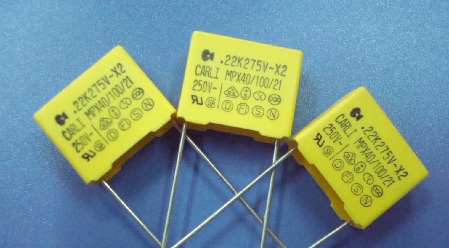 儲能安規(guī)電容的分類與核心作用